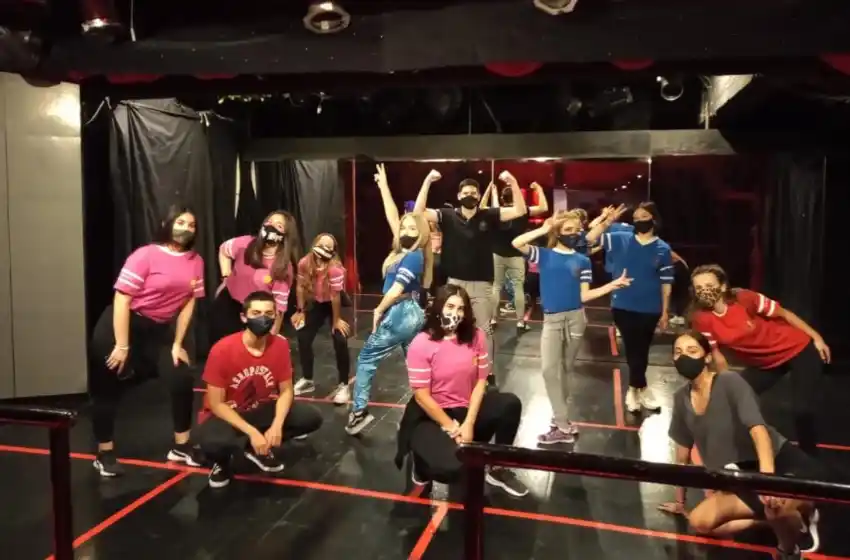 Escuelas de Danza: "Otro cierre y no sabemos si podremos volver a abrir"