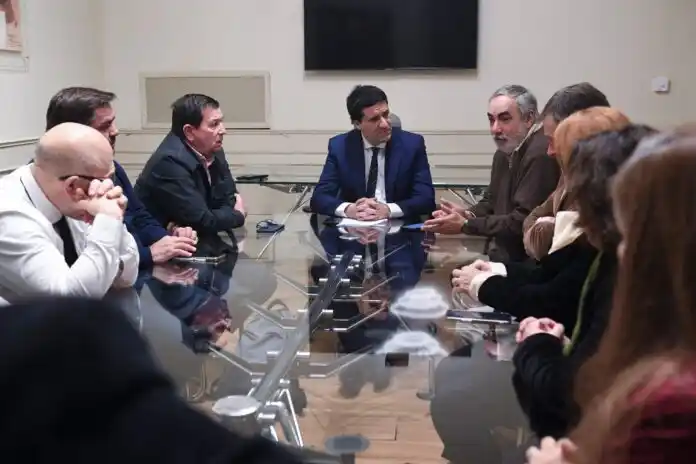 Reunión por la Ruta 5