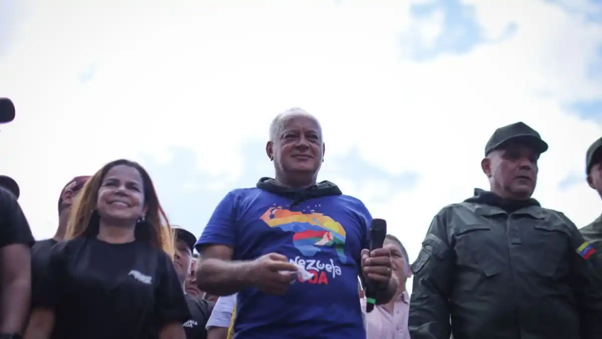 Diosdado llama a estar alerta: “No caigamos en ningún peine de la derecha” (Video)