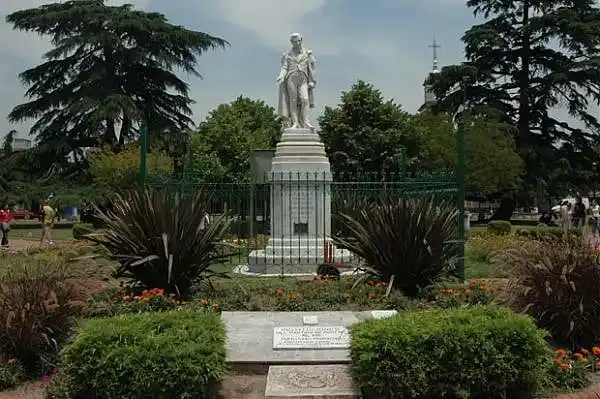 Moreno cumple 155 años desde la creación del Partido