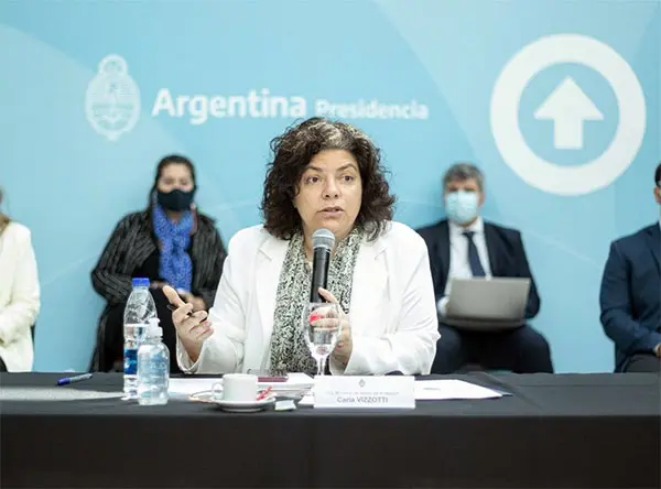 Vizzotti dijo que las vacunas chinas no tienen fecha de llegada