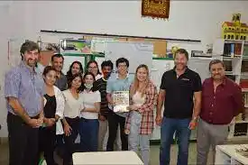 Juventud y el CGE impulsan políticas para apoyar proyectos de centros de estudiantes de escuelas secundarias