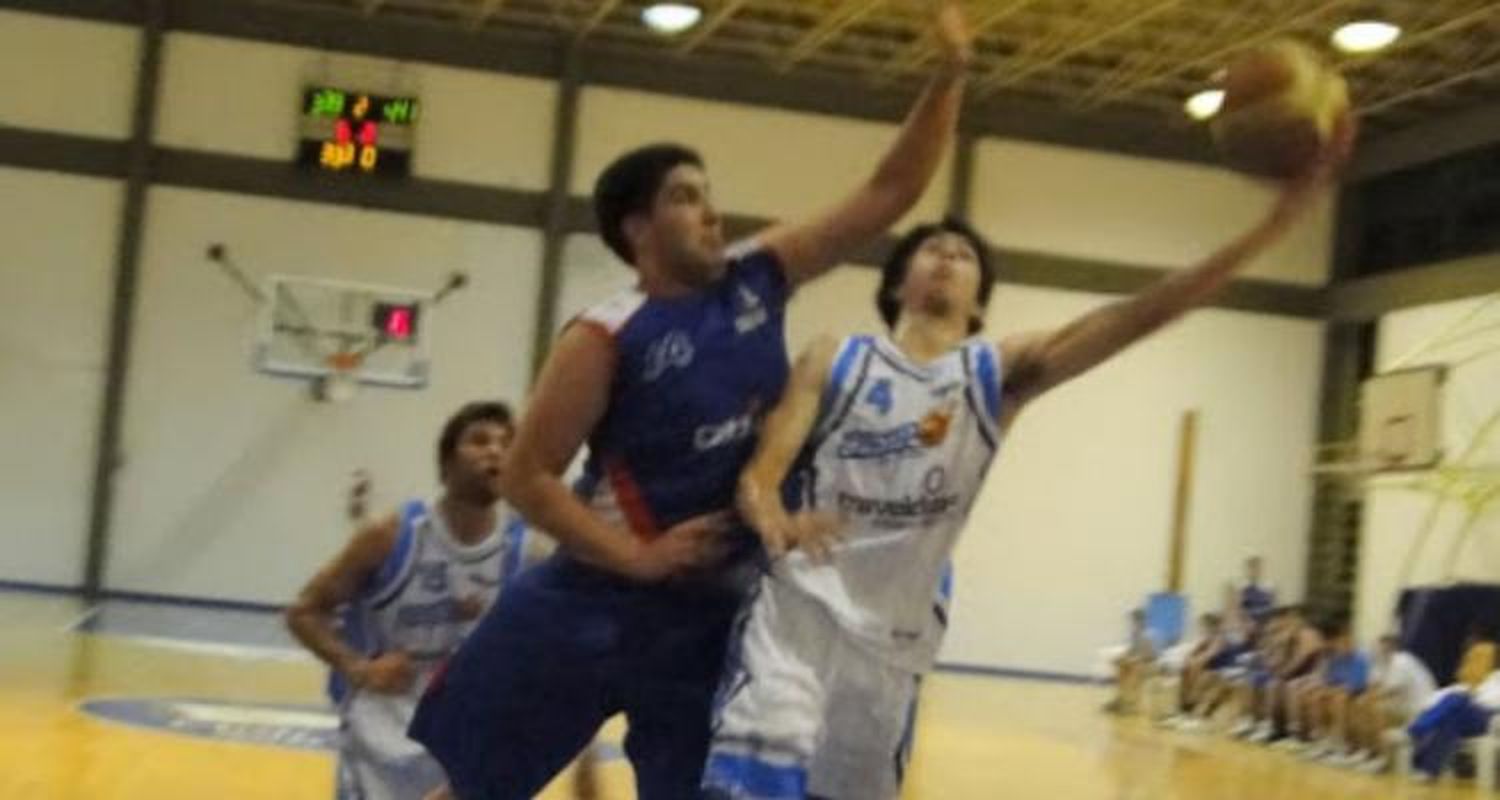 Náutico a un paso de la final en basquet