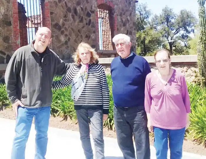 GANADORES DEL CERTAMEN DE LA CANCI�N Y POESÍA IN�0DITA DE  ENTRE RÍOS,  EN CONCORDIA