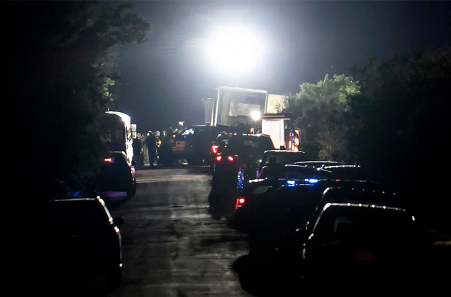 Avanza la identificación de los inmigrantes encontrados muertos en Texas