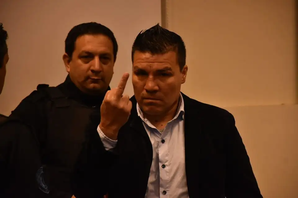 Gestos amenazantes de Baldomir en el comienzo del juicio