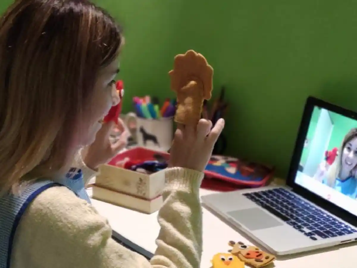 Docentes podrán comprar computadoras en 36 cuotas y avanzan con navegabilidad educativa gratuita