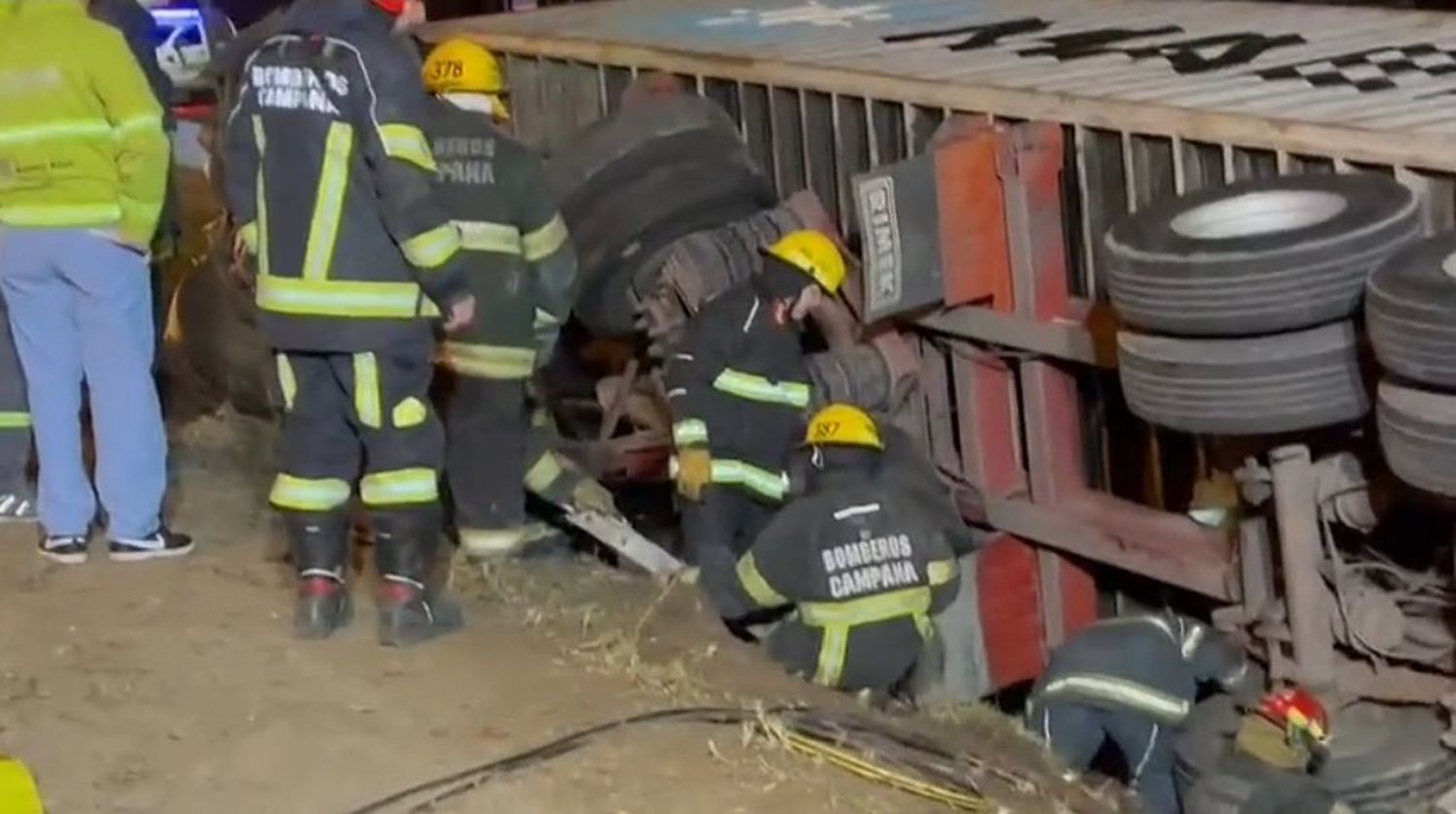 El accidente dejó el saldo de dos personas fallecidas.