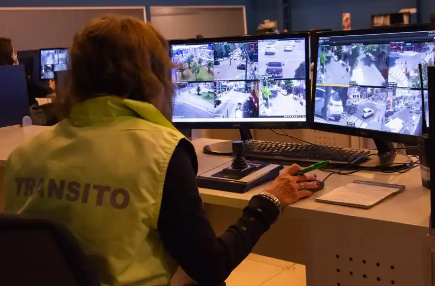 Se labraron 83 infracciones en la primera jornada de visualización del tránsito desde las cámaras del COM