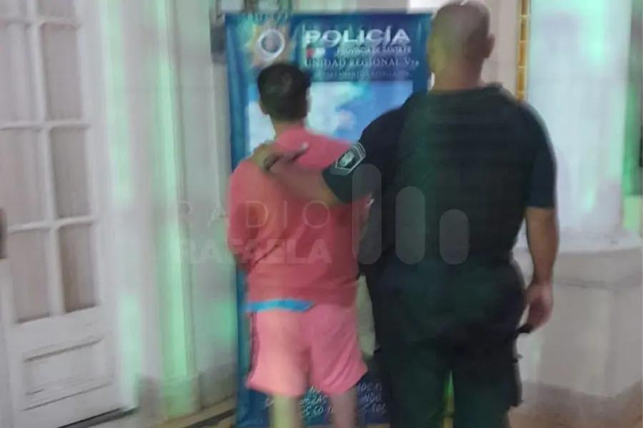 Atacó a su propia madre con cuchillo pidiéndole plata para comprar drogas: tuvo que intervenir la Policía