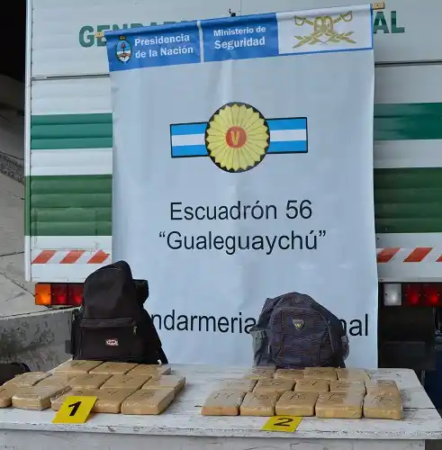 Secuestran 21 kilos de marihuana transportados en un colectivo