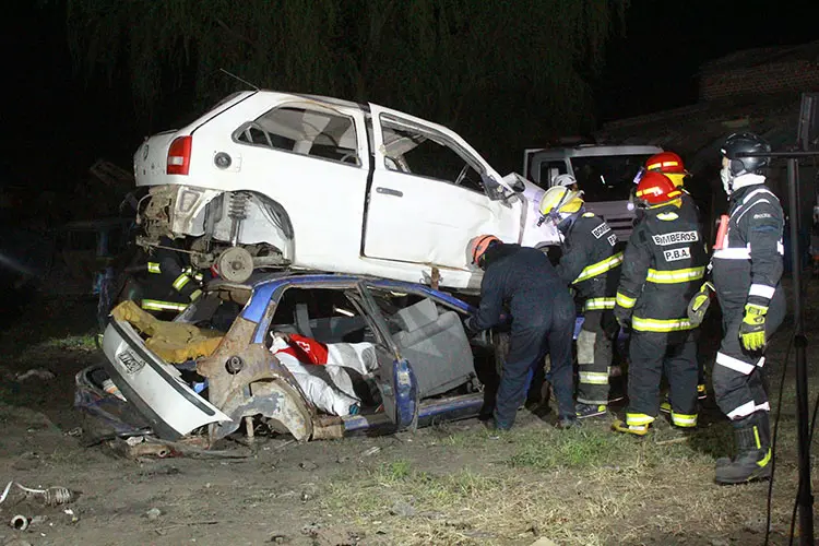 Simulacros de rescates de víctimas de accidentes viales