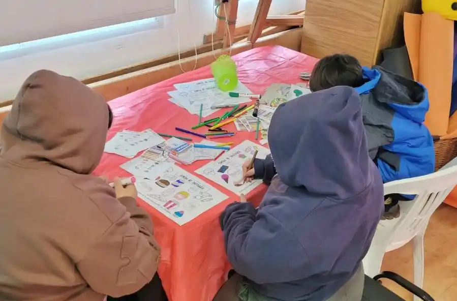 Con motivo de las vacaciones, se desarrollan actividades para las infancias en el CIC Médanos