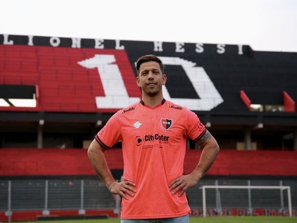 Navas es historia: Newell's anunció la llegada de Juan Espínola y se transformó en el quinto refuerzo leproso