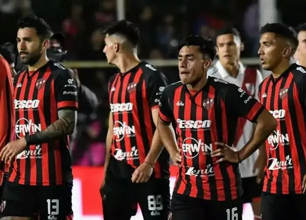 ¿Cuáles son los sponsors con más descensos en el fútbol argentino?