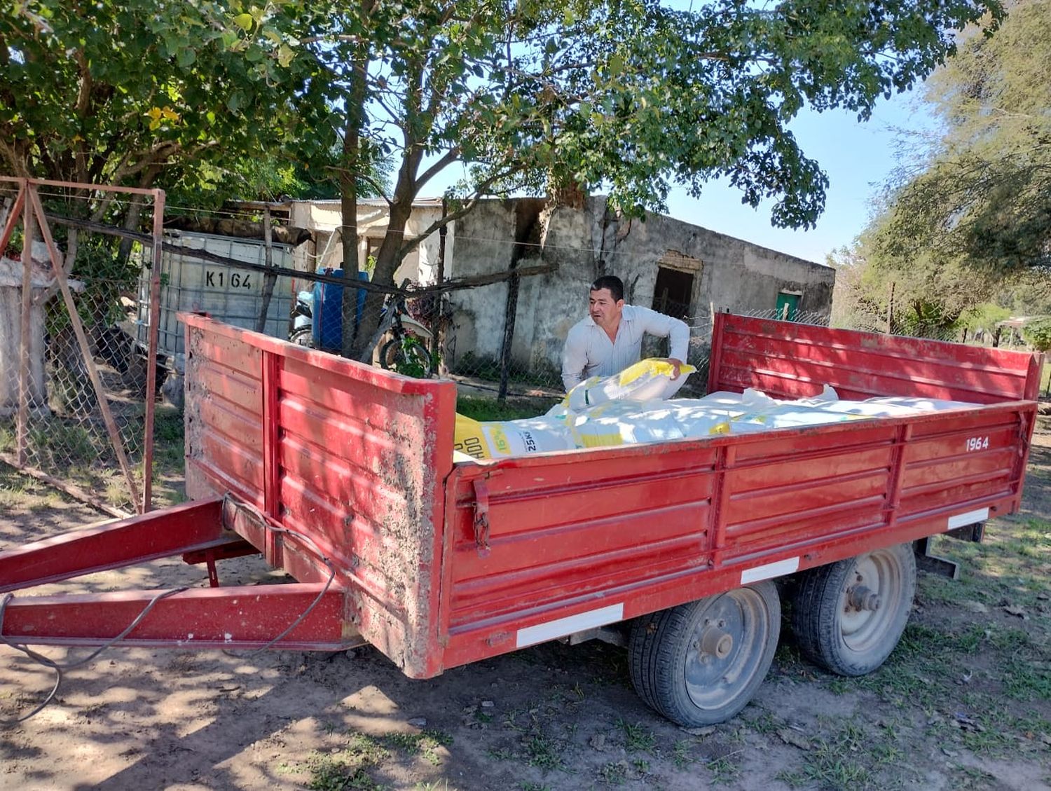 La provincia entregó un aporte no reintegrable a pequeños productores afectados por la sequía