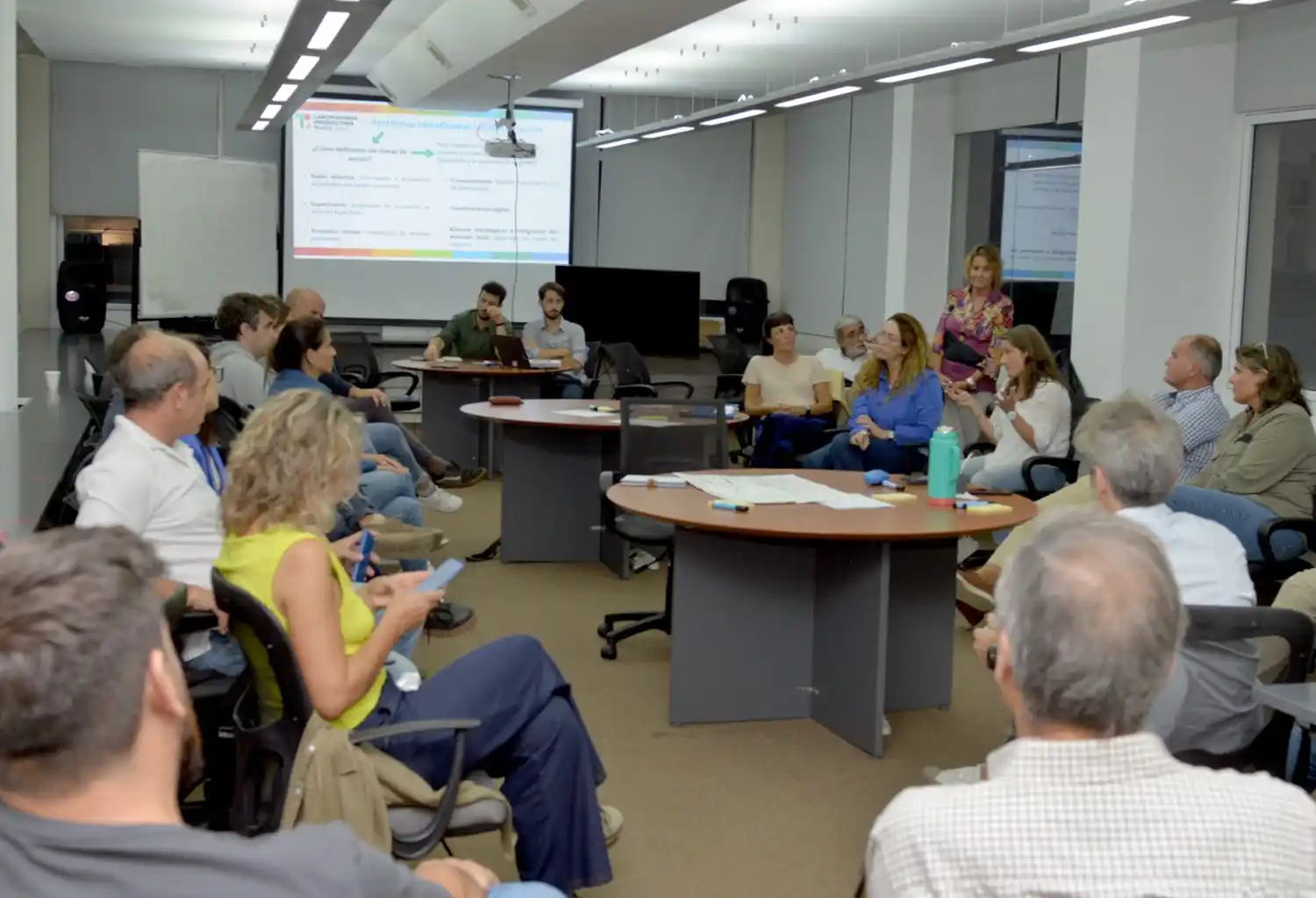 Realizaron un nuevo Laboratorio Productivo