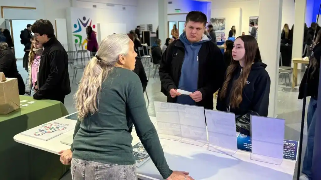 Ofertas académicas. Se presentaron en la vecina ciudad
