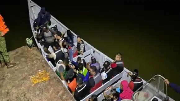 19 VENEZOLANOS que buscaban llegar a la Selva de Darién son rescatados por la Armada colombiana