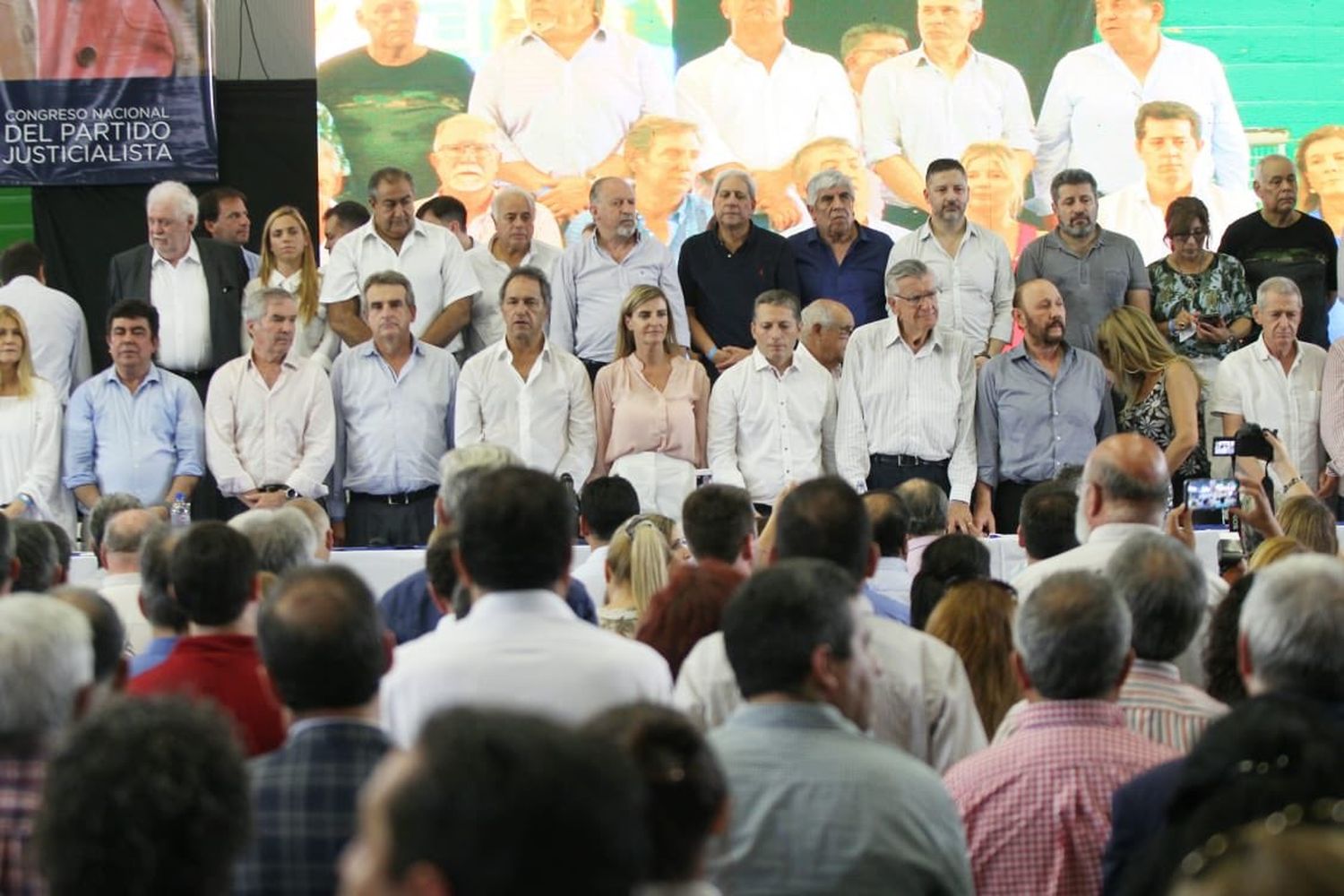 El Congreso Nacional del Partido Justicialista se reúne para dar una muestra de unidad