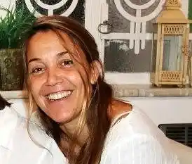 M. Carbone: “En una tarde intensiva pueden hacer los adornos y recuerdos más originales.”

