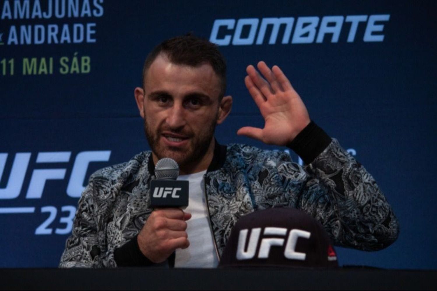 Alexander Volkanovski se sincera sobre sus problemas de salud mental