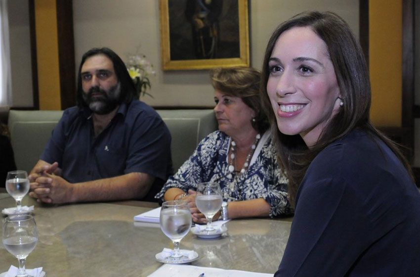 Vidal ofreció un 15% a los docentes y un bono por presentismo