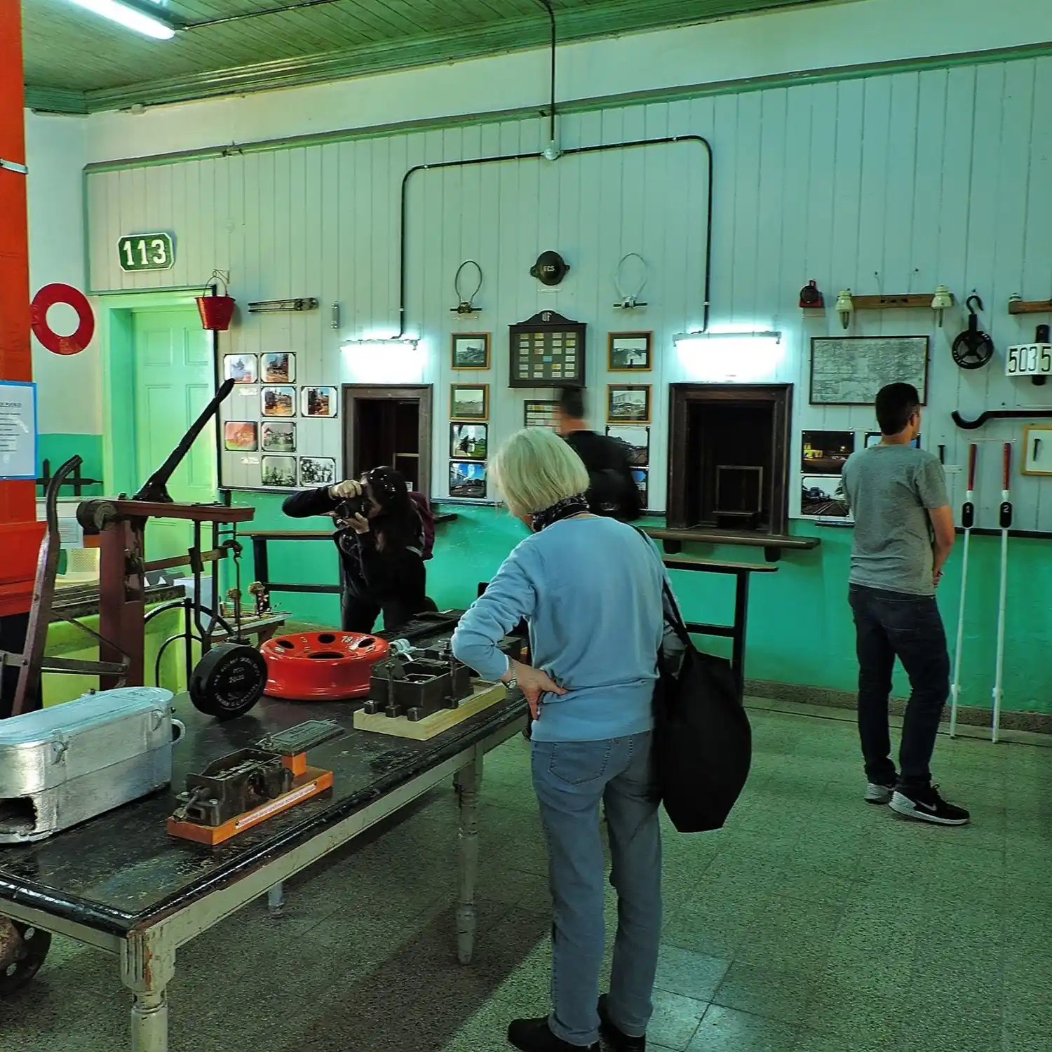 Reabre sus puertas la Sala del Jefe de la Vieja Estación con una muestra sobre las mujeres