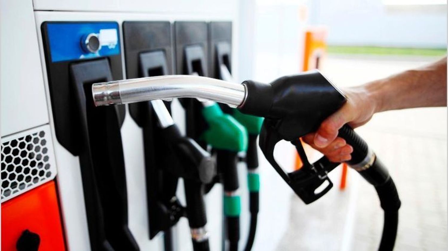 Aumentaron el biodiésel y el bioetanol, que se mezclan con combustibles