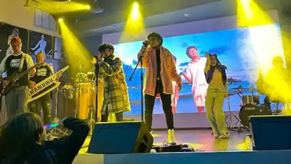 Mati y Moi presentan «Métele Amor»