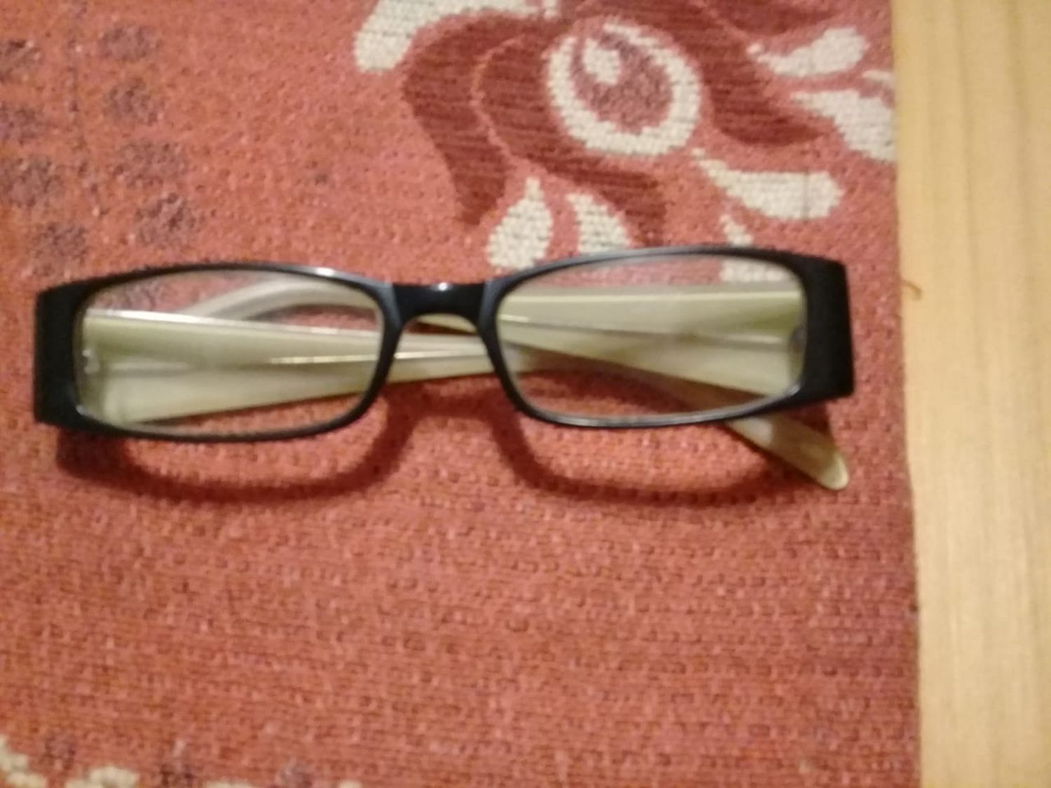 Anteojos encontrados