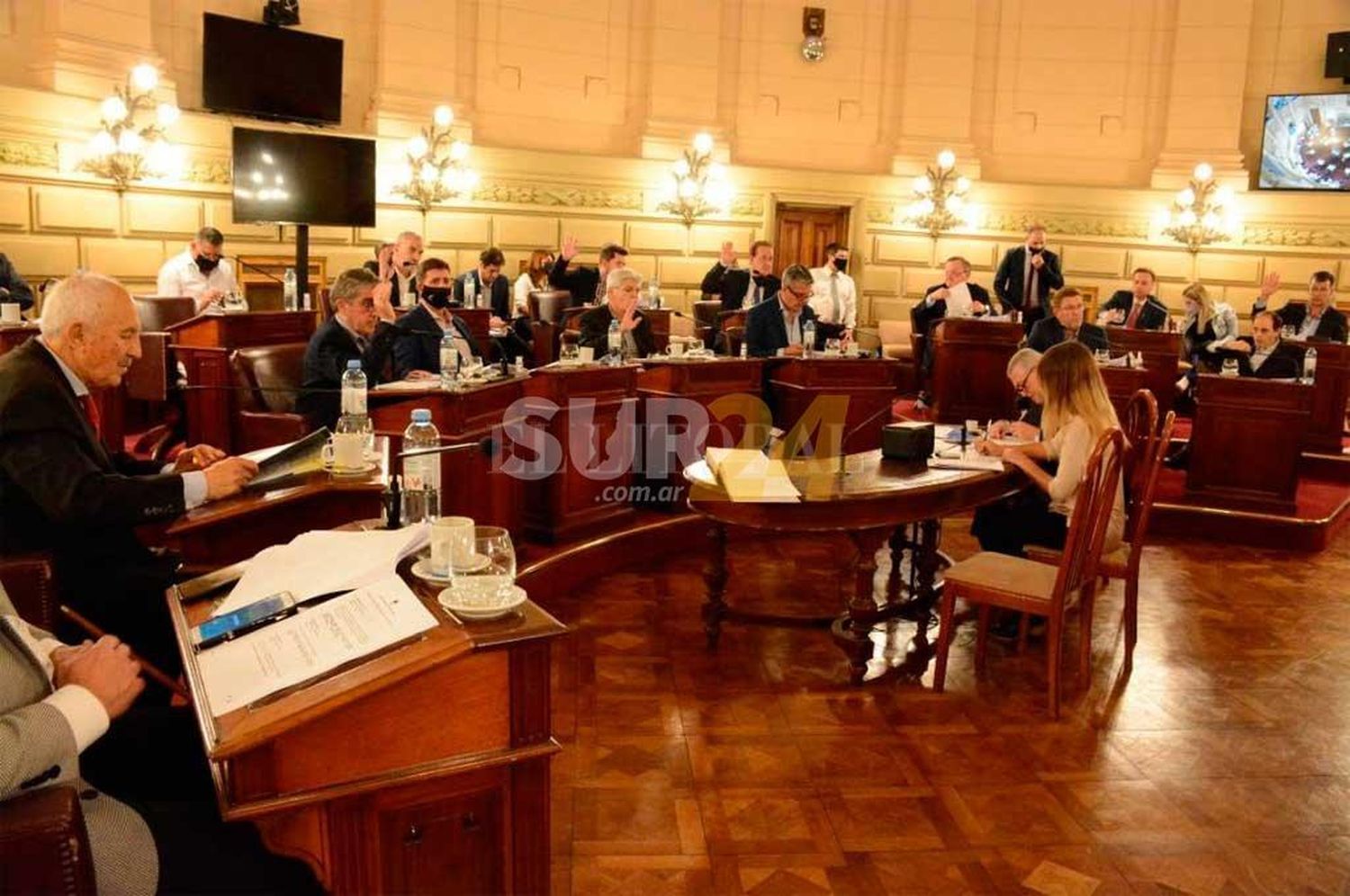 Negociaciones contrarreloj en la Legislatura por varios proyectos de ley