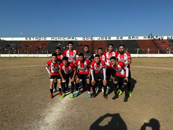 Fútbol local: con definiciones en la Primera B, se juega la séptima fecha del torneo apertura