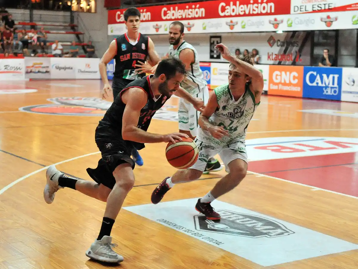 QUIERE SEGUIR DE RACHA