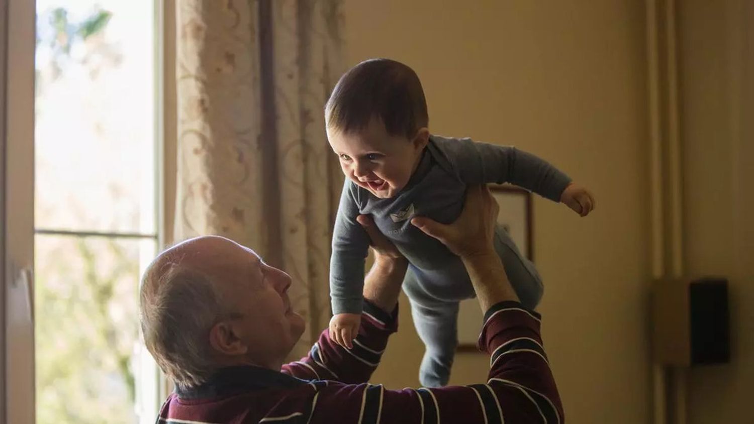 Día Internacional del Nieto: El amor que salta generaciones