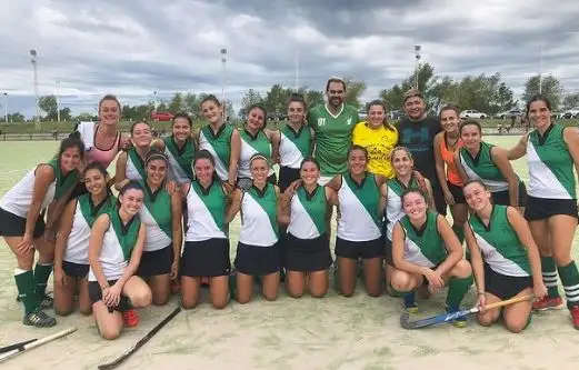 Este es el equipo de Primera División Femenino del Jockey Club Gualeguay que el domingo estará enfrentándose en la 1a. fecha a CEF Nº 2.