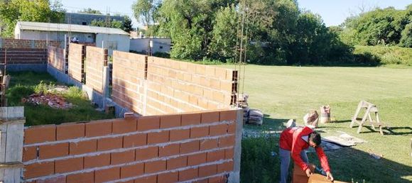 Peña de Boca:  infraestructura y fútbol