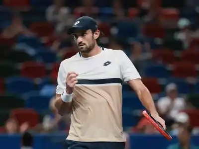 Valentin Vacherot hace historia en Shanghái y se mete en semifinales