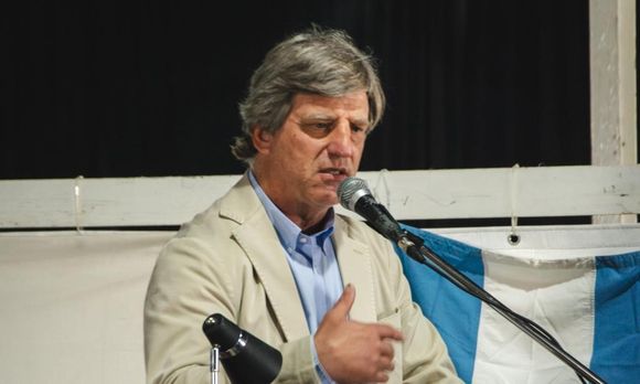 Matías De Velazco pidió a los funcionarios resolver “problemas estructurales”