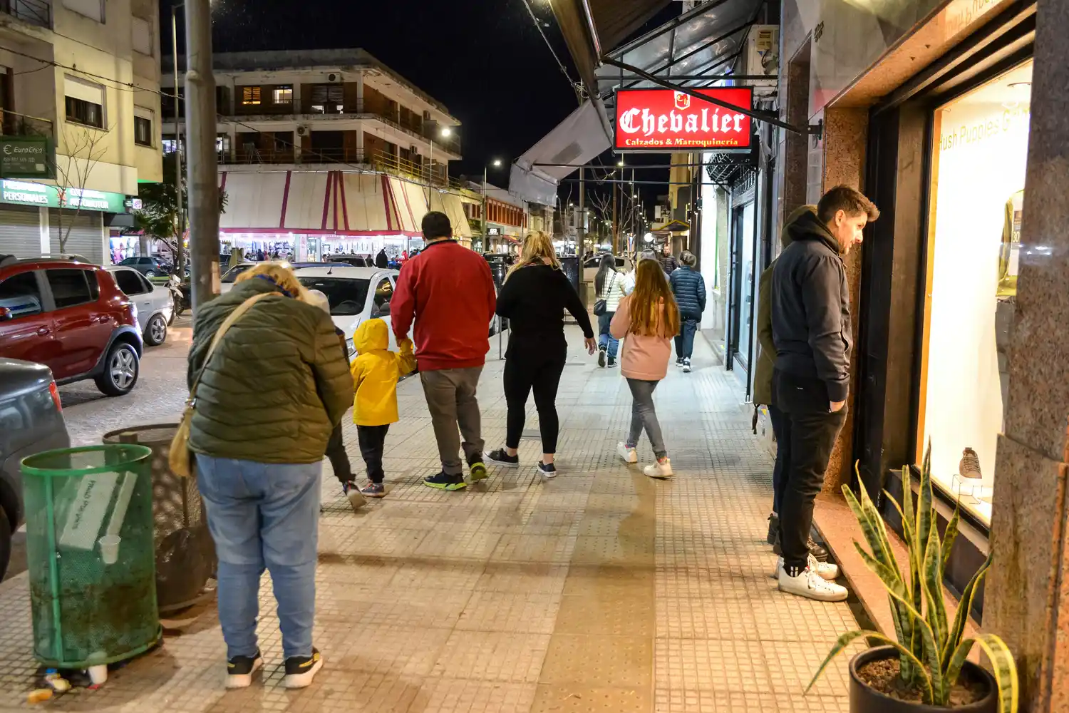 Charla abierta para debatir la peatonalización del centro comercial de Chascomús