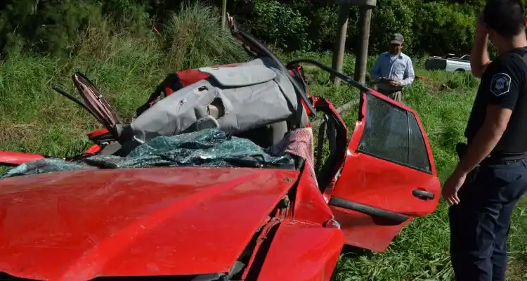 Un muerto y tres niños heridos en la Curva de la Muerte