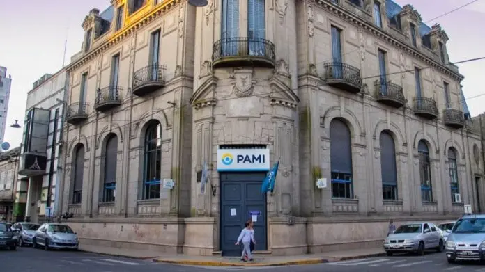 Investigan la pérdida de 300 vacunas en el PAMI de Azul