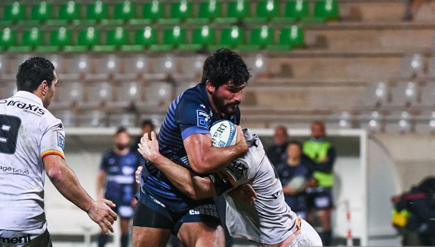 Bruni hará su debut como titular en Vannes