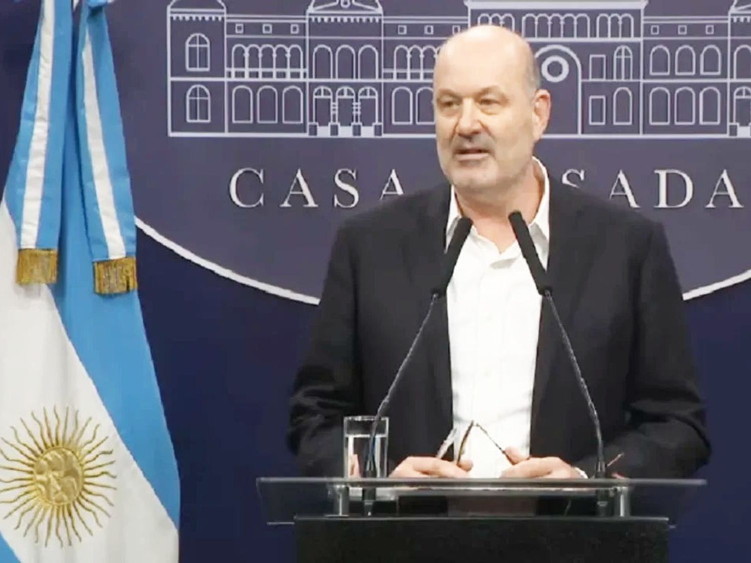 El Gobierno anunció el fin del “monopolio de SADAIC”