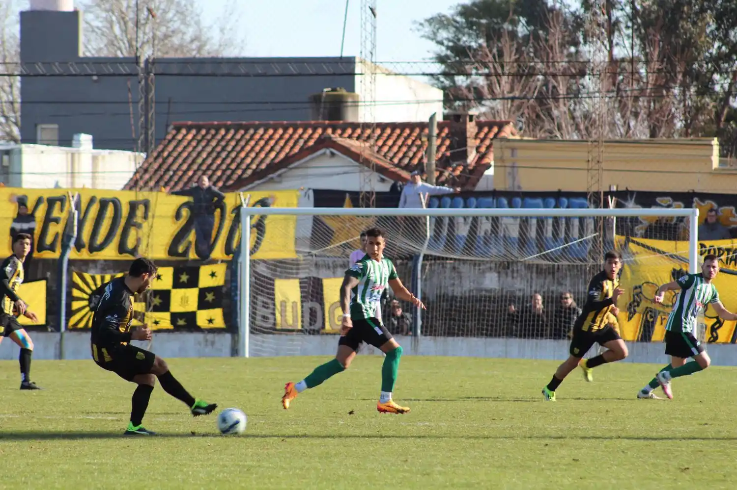 FOTO @CLUBSANTAMARINA Lucero, en acción durante el partido del domingo pasado.