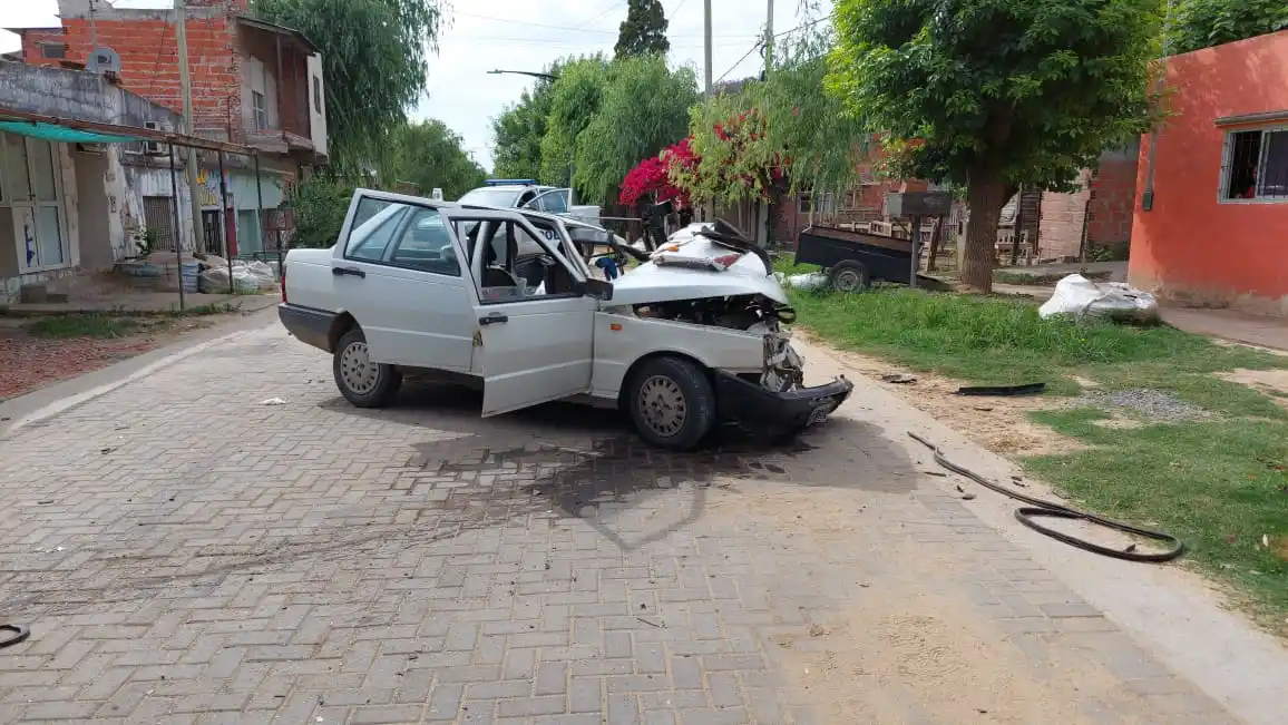 Accidente en Juan Ismael Giménez al 1400: tres heridos, uno de ellos en grave estado