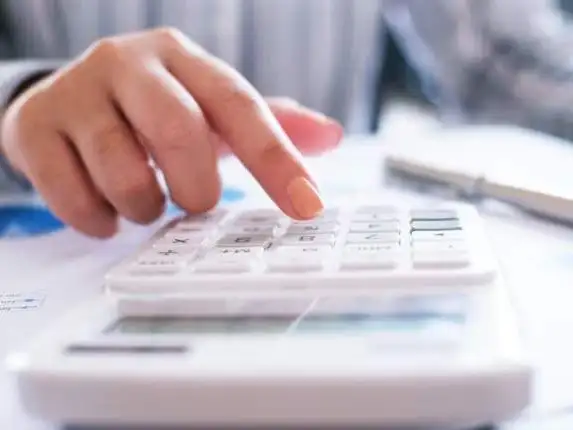 Impuesto a las Ganancias: cómo y hasta cuándo se pueden presentar las deducciones de 2024.