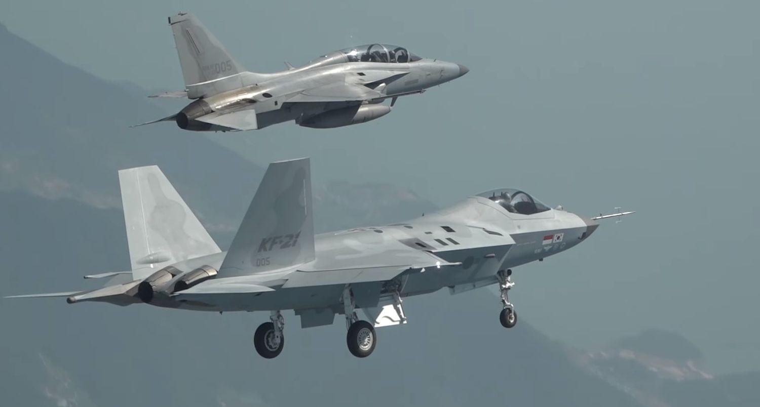 The fifth prototype of the Korean KF-21 Boramae fighter took flight for the first time