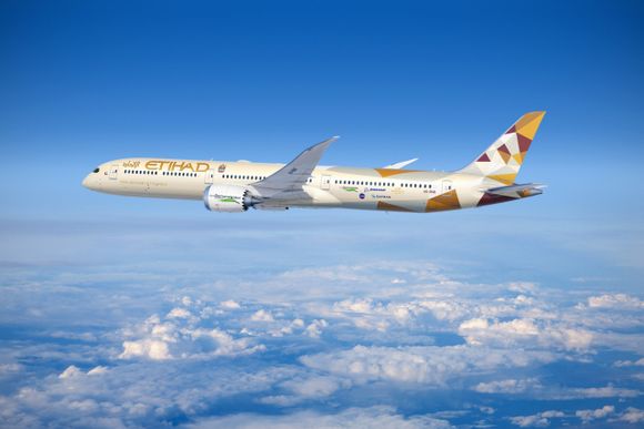 Boeing y Etihad amplían su alianza de sostenibilidad probando innovaciones en un 787 ecoDemonstrator