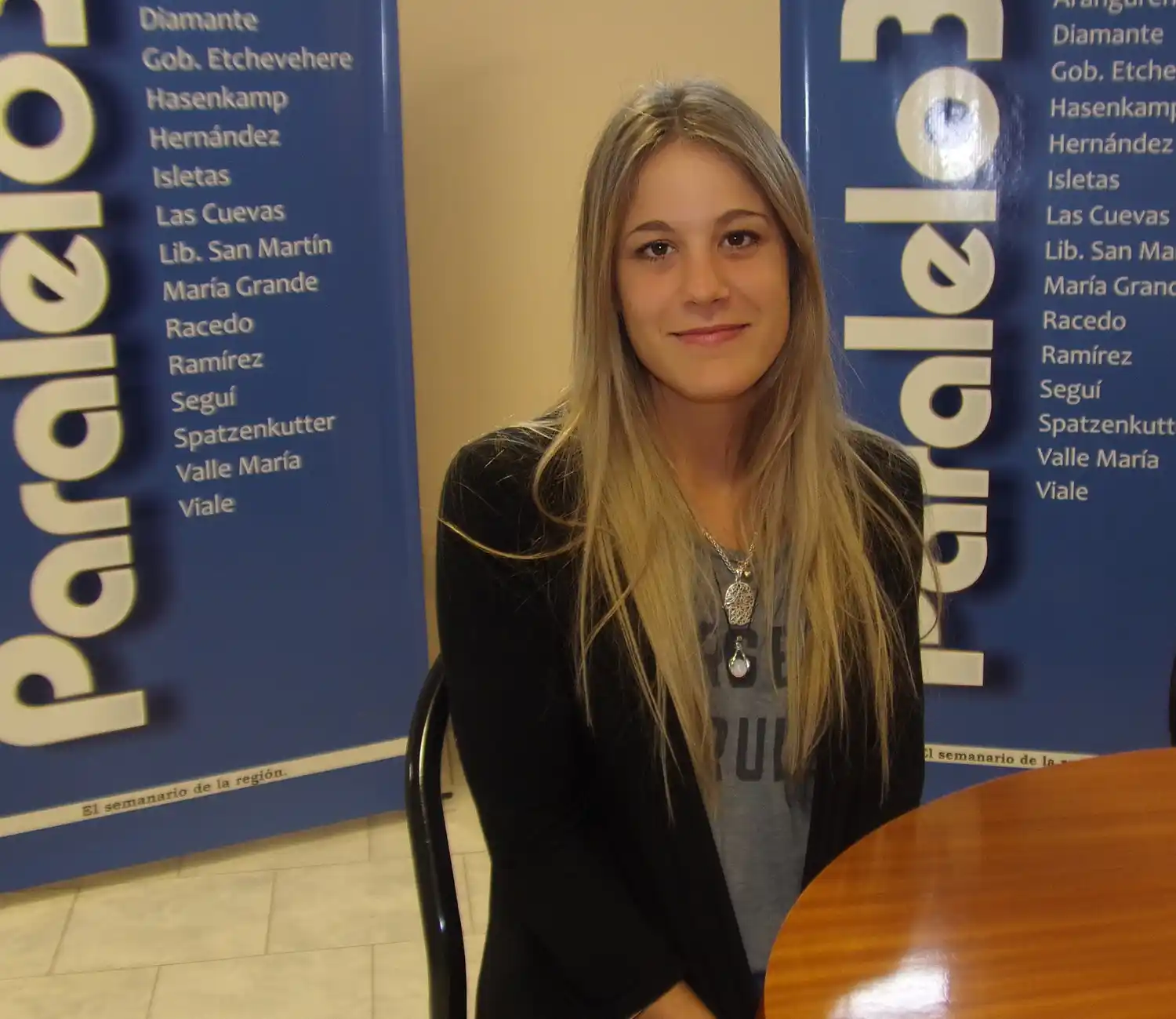 Catering de mini pastelería personalizada